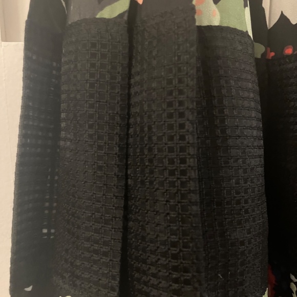 Banana Republic pleated A-line floral skirt size 4 - Picture 6 of 7